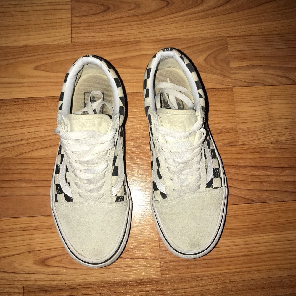 Checkerboard vans - Picture 2 of 5